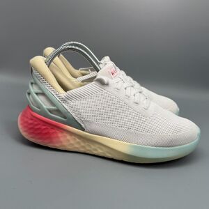 Kizik Athens Women's 8 White Athletic Sneakers Lace-Up Knit Running Shoes